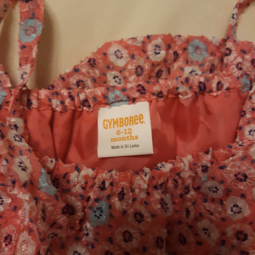 Dress - Picture 4 of 4